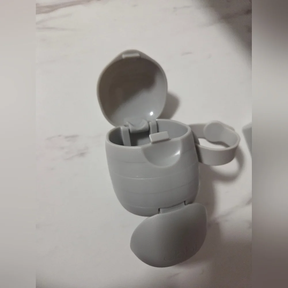 Gray Kids Accessory Set - Picture 5 of 6